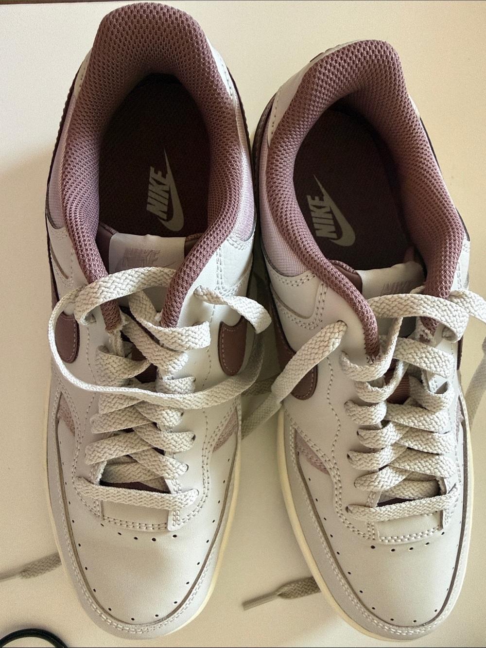 Nike Low-Top Sneakers in White and Mauve Rose